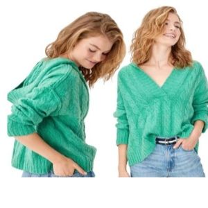 american eagle green sweater with hood | size XS | worn once